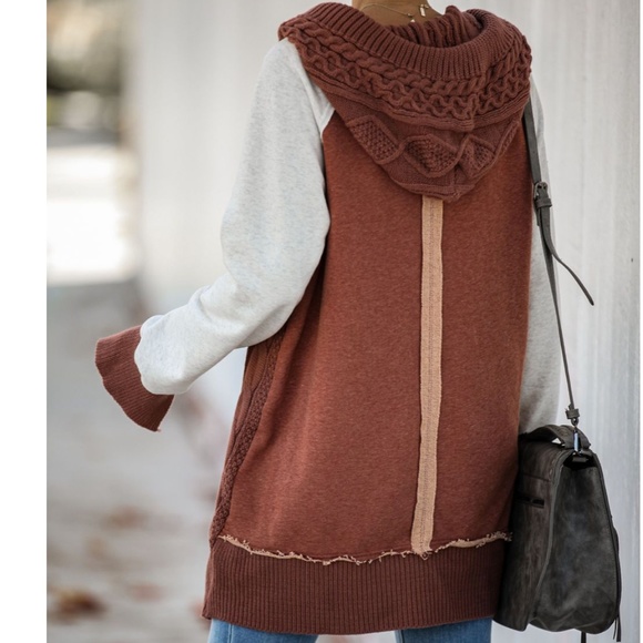 TRINA Color Block Hoodie - Picture 5 of 6